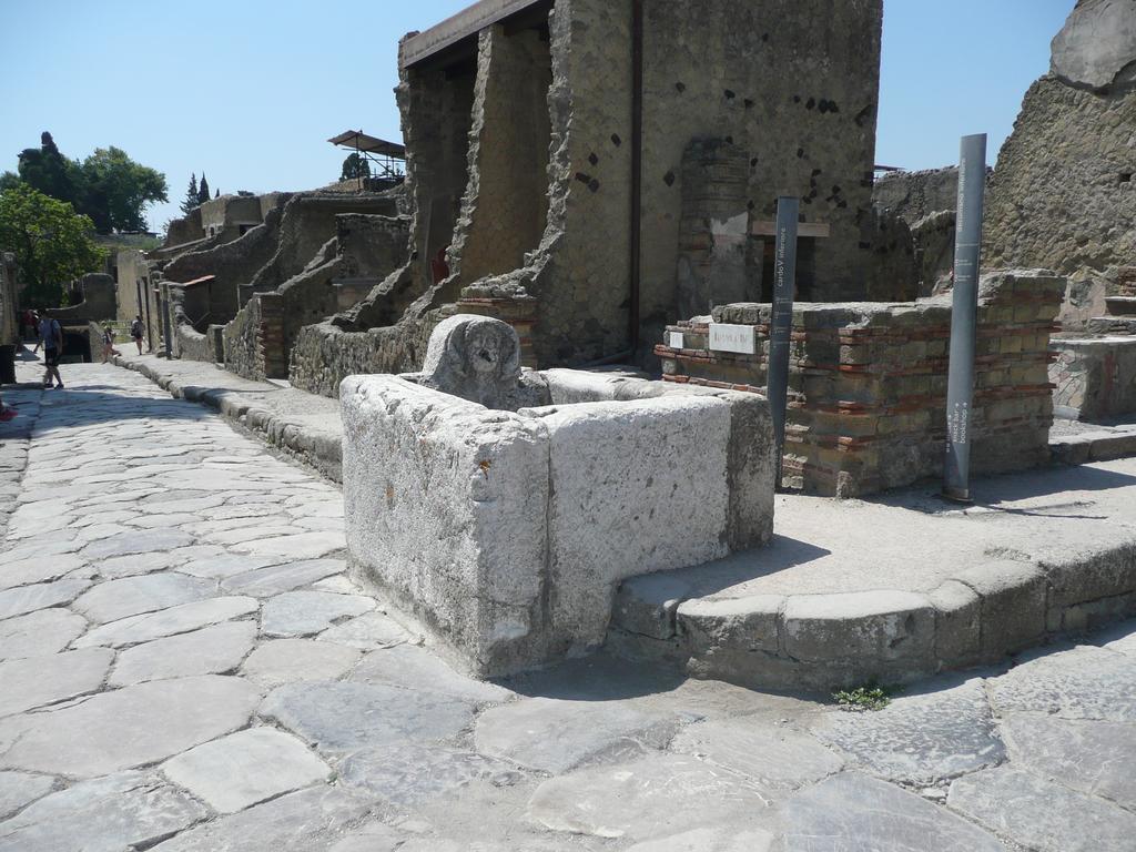 Herculis Domus Acomodação com café da manhã Ercolano Exterior foto