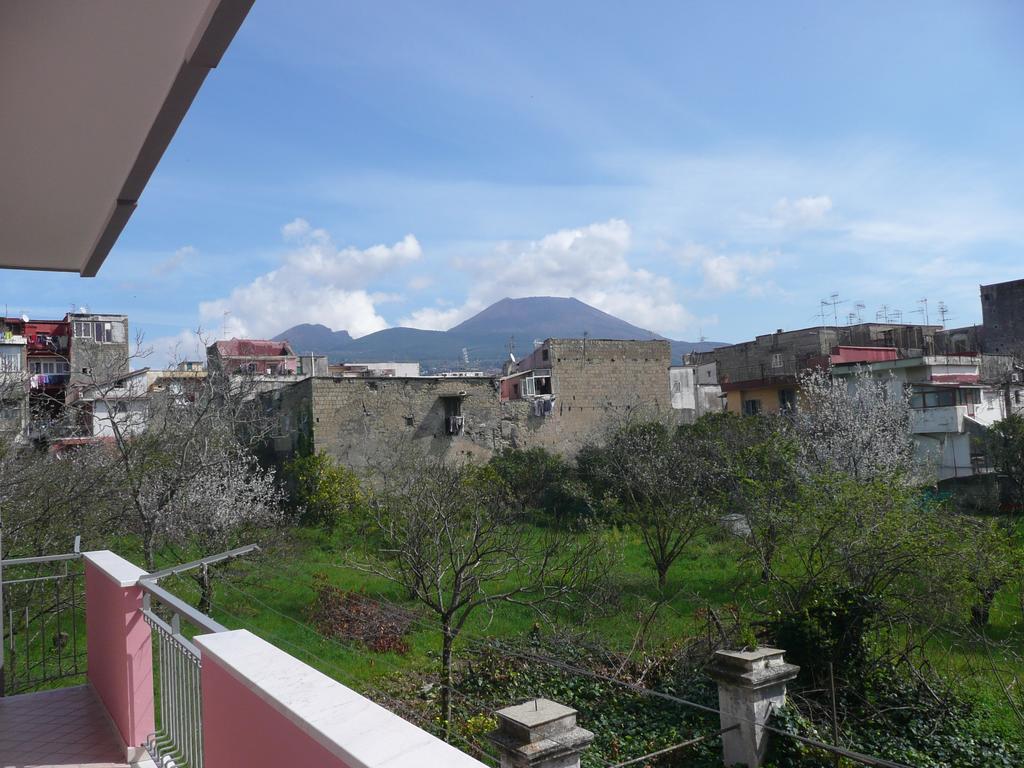 Herculis Domus Acomodação com café da manhã Ercolano Exterior foto